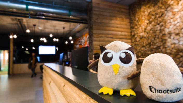 The mega cute Hootsuite mascot in the lobby.